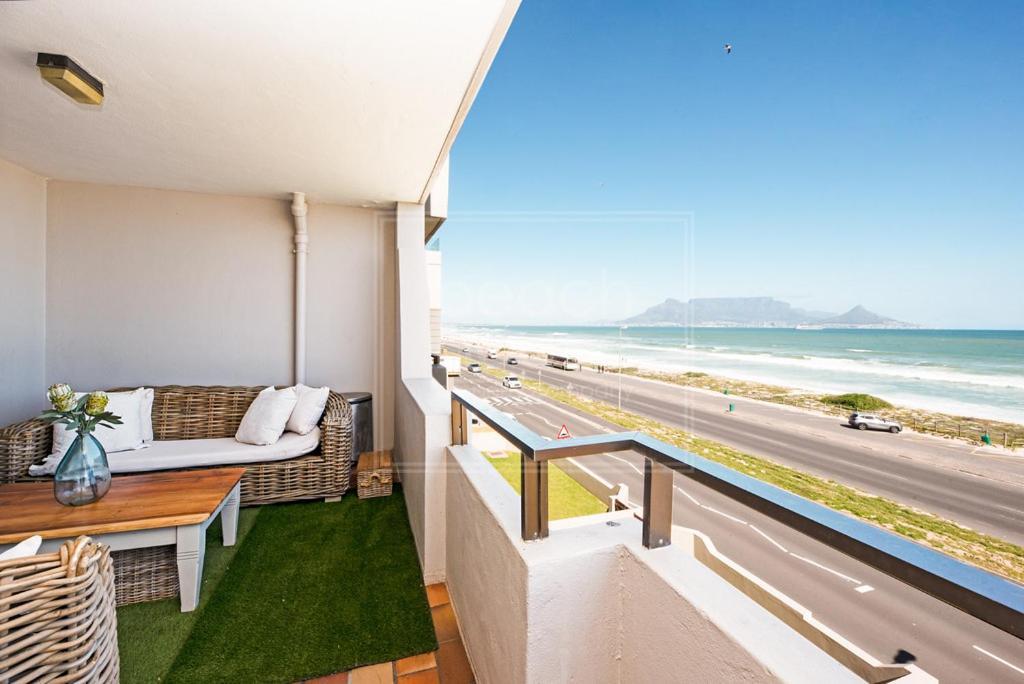 Apartment Panoramic Ocean View 2 Bed W 24 Hour Power Inverter, Blouberg, 28 Malata *