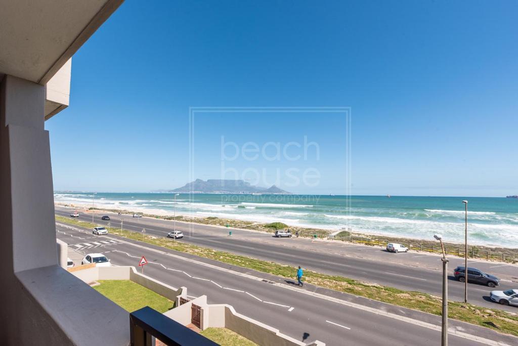 Panoramic Ocean View 2 Bed W 24 Hour Power Inverter, Blouberg, 28 Malata * Bloubergstrand