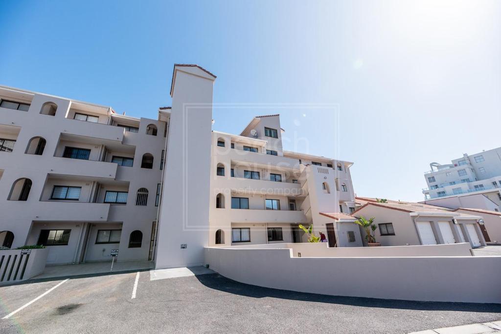 Panoramic Ocean View 2 Bed W 24 Hour Power Inverter, Blouberg, 28 Malata Apartment