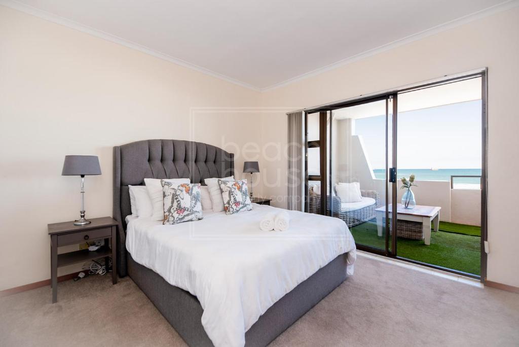 Panoramic Ocean View 2 Bed W 24 Hour Power Inverter, Blouberg, 28 Malata Apartment